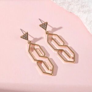Vintage-Inspired "S" Earrings